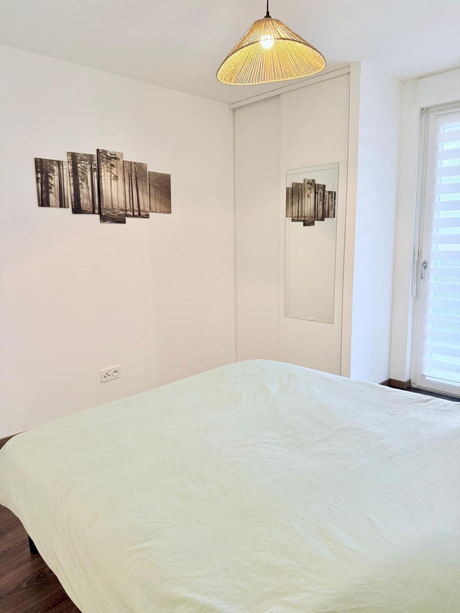 Le T2 Appartement Moderne Avec Terrasse Et Parking Strasburgo Esterno foto
